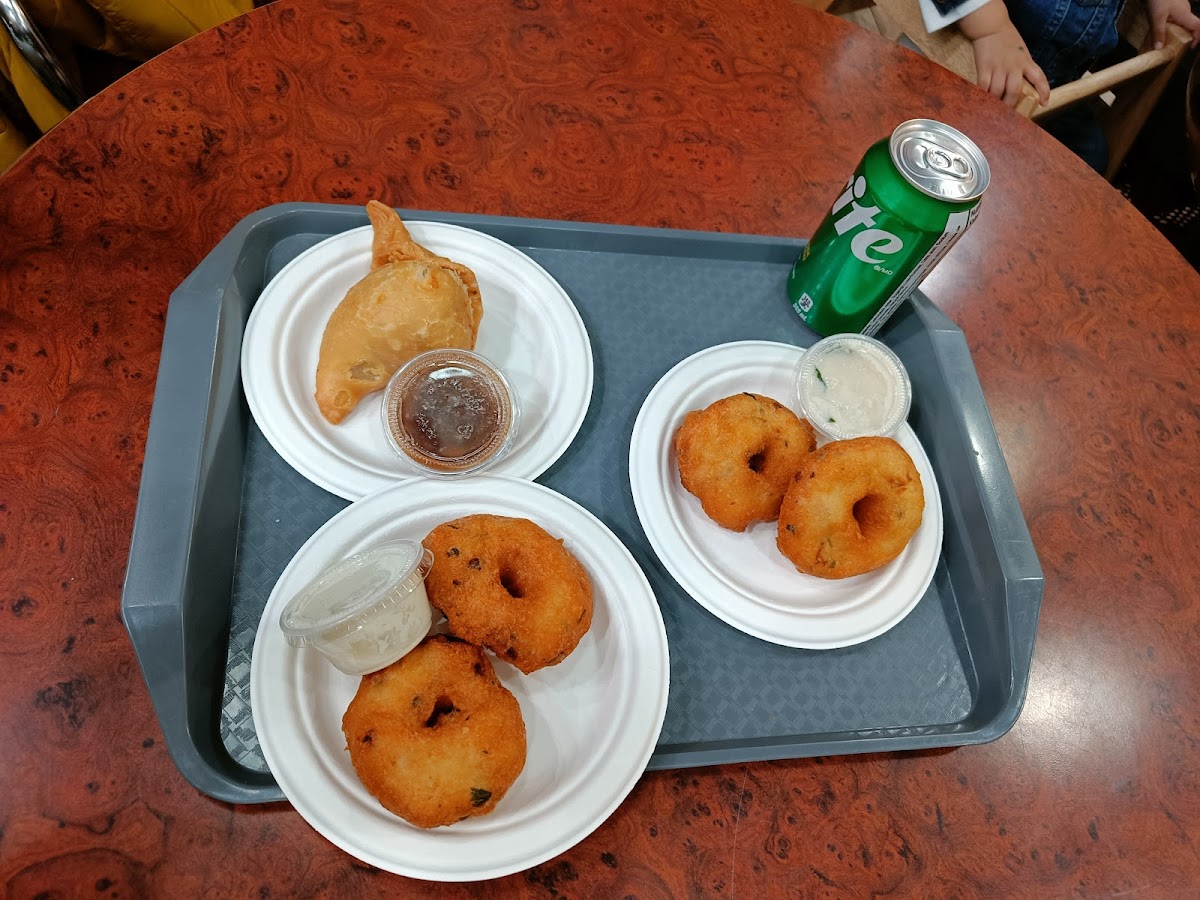 Cuisine Arya (authentic South Indian)